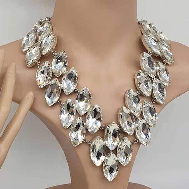 WOMEN JEWELRIES